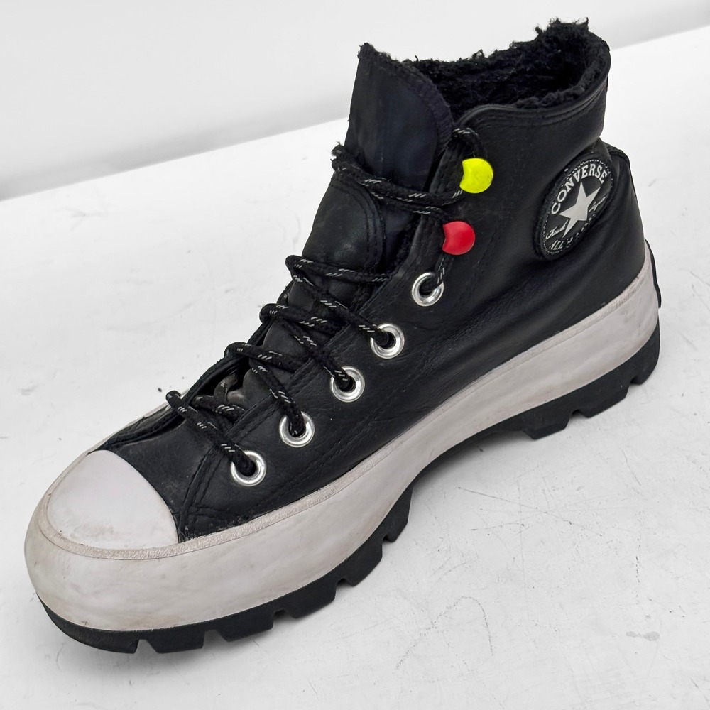 Converse Chuck Taylor All Star High Lugged Winter Black Womens 5.5 Waterproof